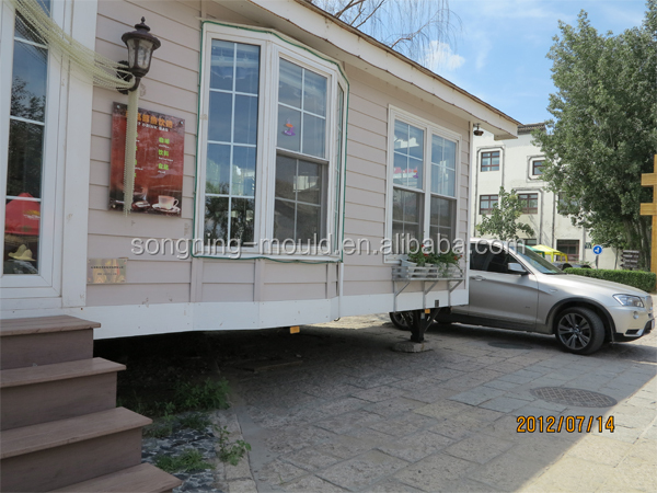 Пластиковые стеновые панели для наружной декорации стен