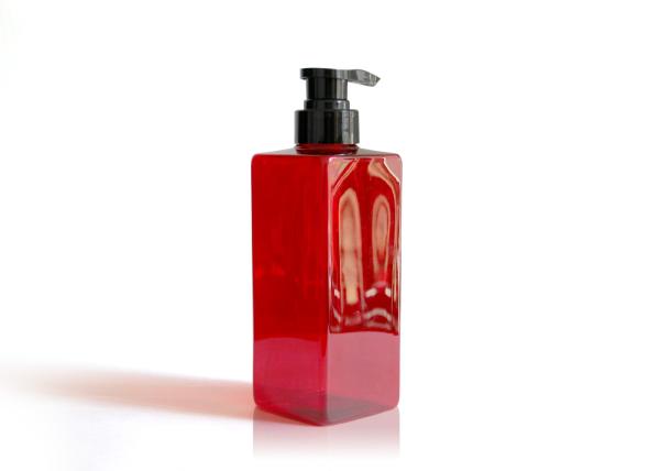 Beautiful Red Cosmetic PET Bottle / Reused Empty Square Cosmetic Bottles
