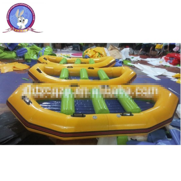 China Factory Supply Inflatable Boats for Water Park Playing PVC Inflatable Rafting Boat Outdoor Water Play Equipment for Sell