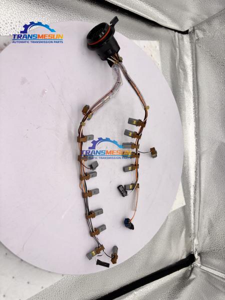 GA8G45AW Corps automatique de transmission de soupape de câblage 24008744992 Pour BMW X1 F48 Version de capteur de température d'huile unique