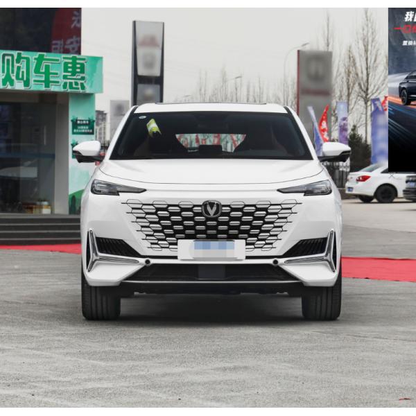 Используемая версия 2023 Yueshang колеса бензина UNI-K 2.0T 2 новая и 5 местам SUV