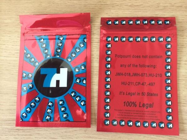 Glossy Foil Plastic Zipper Bags 7h Custom Label Printed For CBD Seeds Capsules
