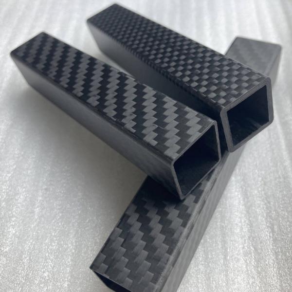 Excellent Resistance to Corrosion and Fatigue 3K Rectangular Carbon Fiber Tube