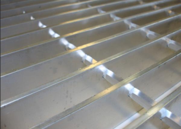 304 Stainless Steel Walkway Grating 100mm Spacing Industrial