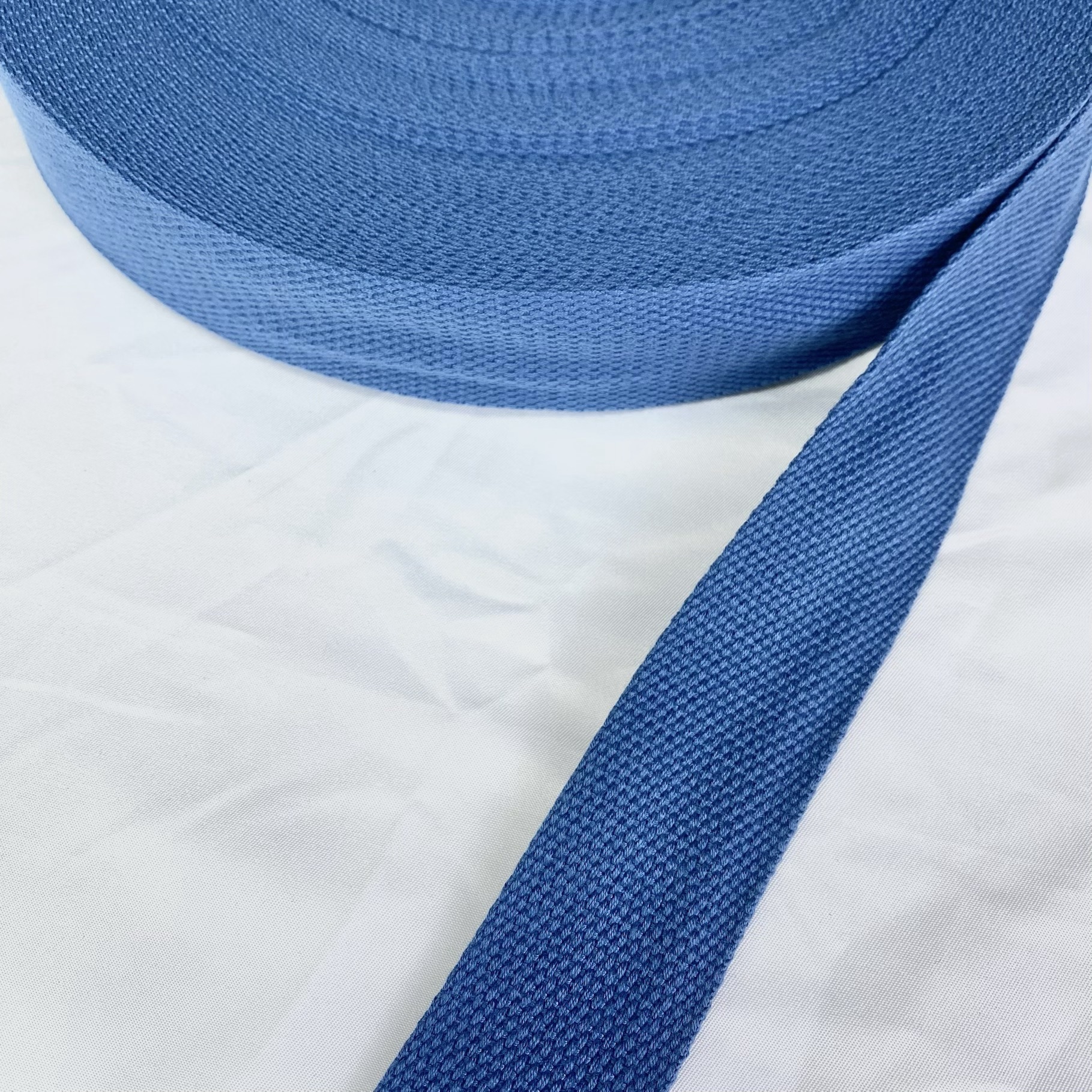 Soft bead Polyester-cotton webbing in a variety of colors Dupont Tote bag strap Textiles