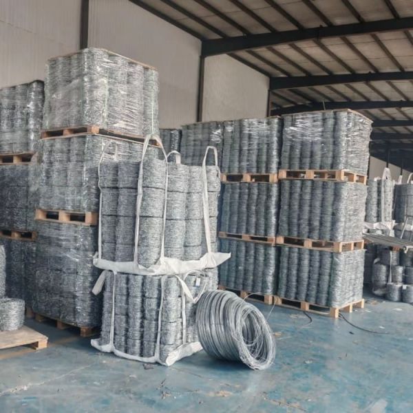 High Tensile Barbed Wire, 12ga Double Strand for Horse Fencing 500m