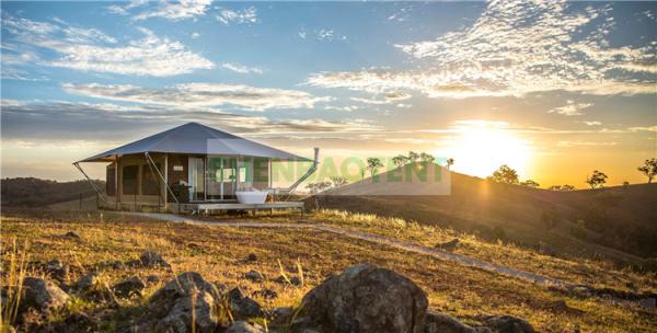5 Stars Luxury Hotel Tents Big Space Heavy Steel Frame With PVDF Cover