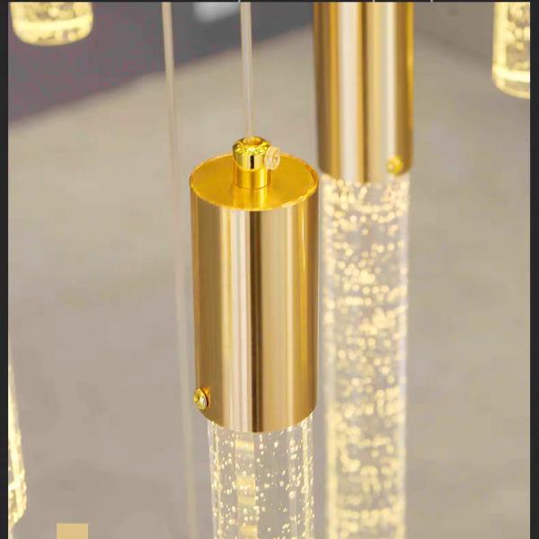 Lumière pendant d'escalier de luxe moderne intérieur de l' hôtel or / noir Crystal Stick Design