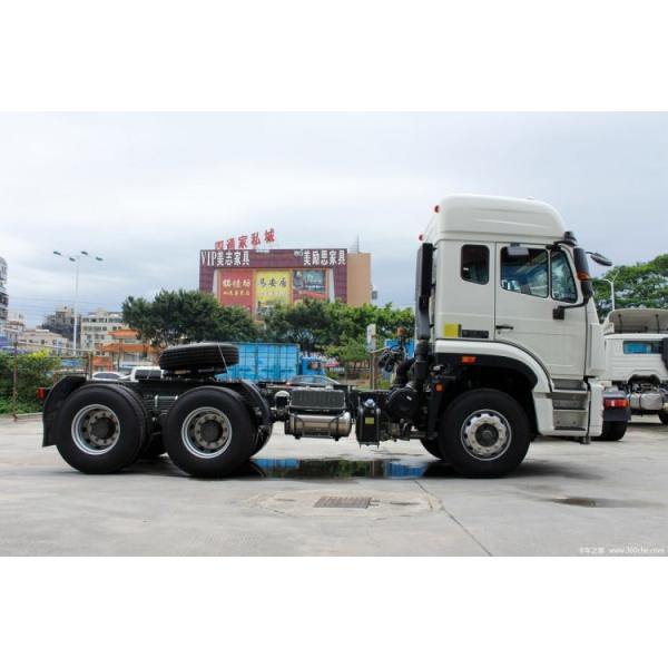 12 Forward Shift SinotruK Haohan J7G 4*2 6*4 CHG LNG Special Truck Traction Head