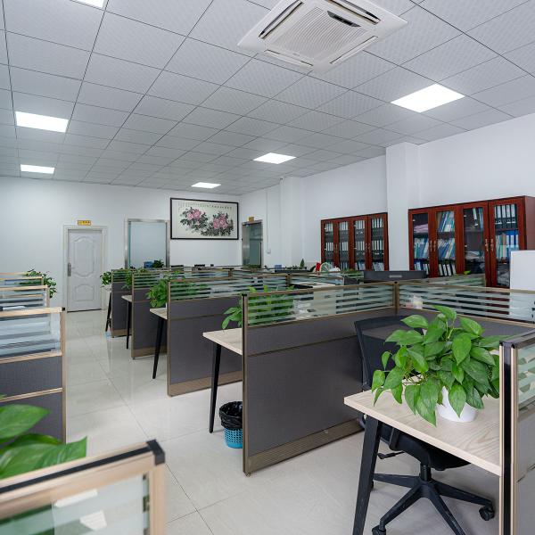 Glossy and Matt Film Based Cold Lamination Film for Letterpress Lamination 24 Micron