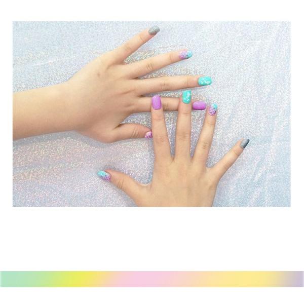 Delicate Acrylic Press On Nails With Glue Full Cover Artificial Press On Nails