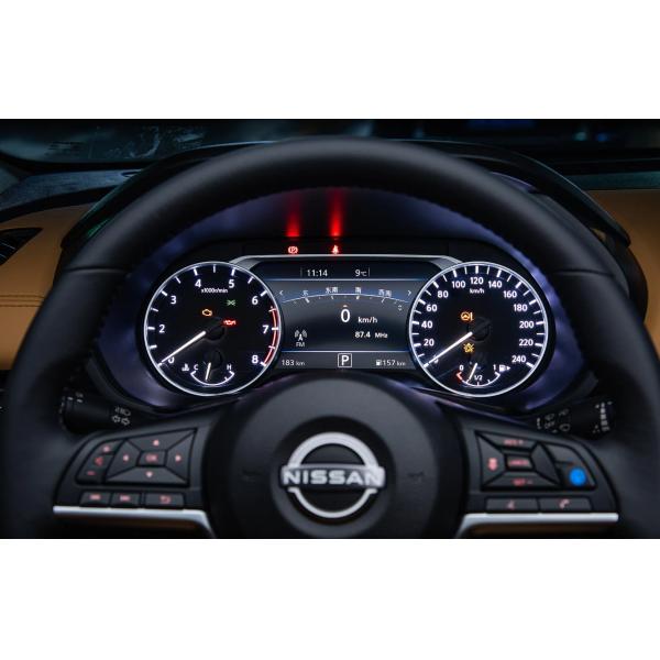 Автоматический седан Nissan Sylphy 1.6L CVT с пробегом 25001-50000 миль в 2024 году