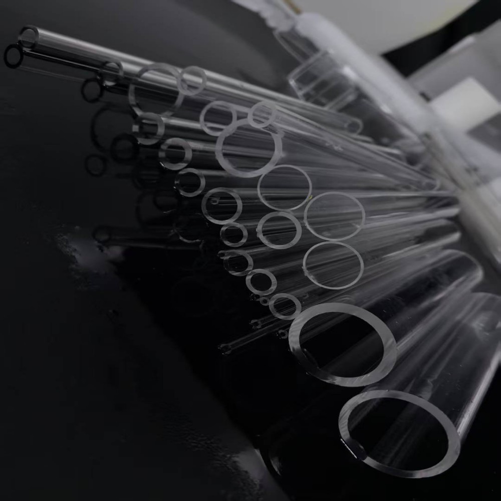 Corrosion Resistant Clear Quartz Glass Tubes Customized Large Diameter High Temperature