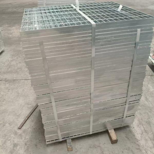 Advanced Galvanized Steel Grating Solutions for Platform and Walkway Safety