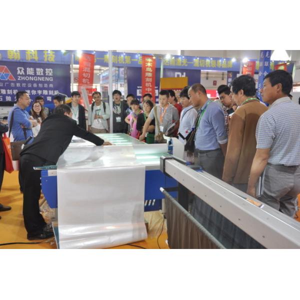 da foto rígida da placa da espessura de 50mm iluminação de estratificação do tubo do diodo emissor de luz da máquina