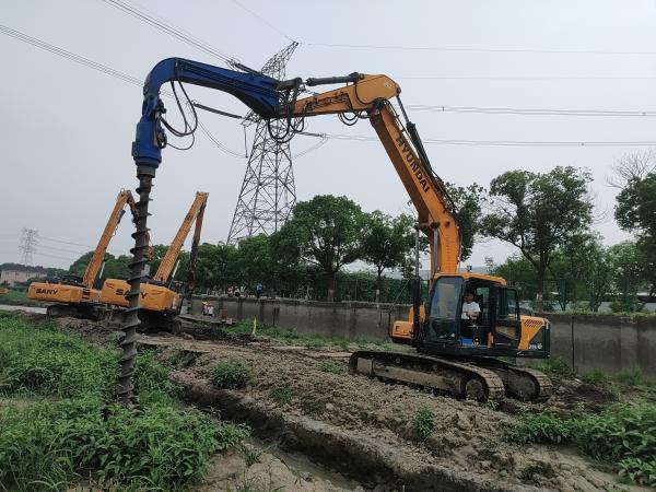 Hydraulic Earth Drilling Auger 52000N For 25-45 Tons Excavator