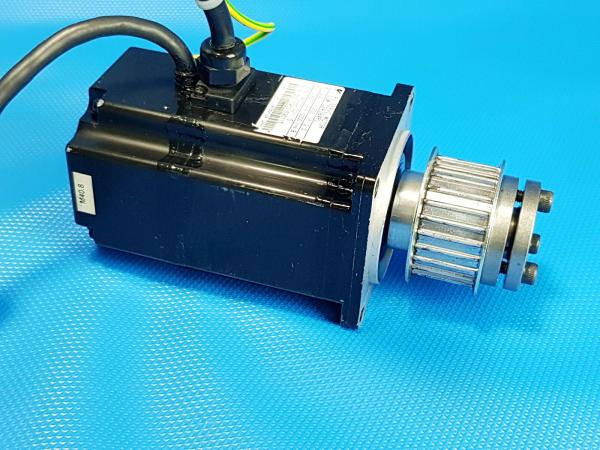 MOTEUR SERVO servo industriel 200W 200V 3000/min de Yaskawa SGM-02A3B4PL de moteur