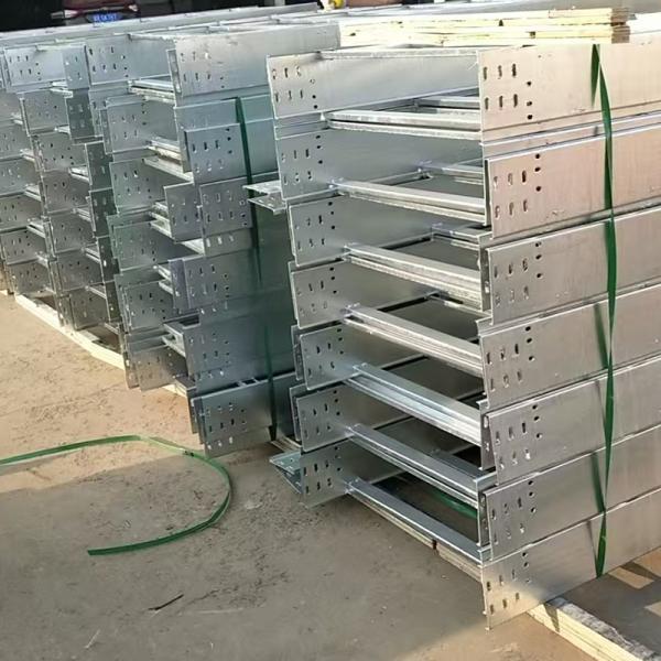 Galvanized Ladder Type Cable Tray Low Maintenance Wall Mounted Installation Method