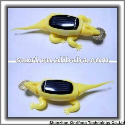 Durable Yellow Solar Cell Toy Mini Solar Chameleon Toys For Kids