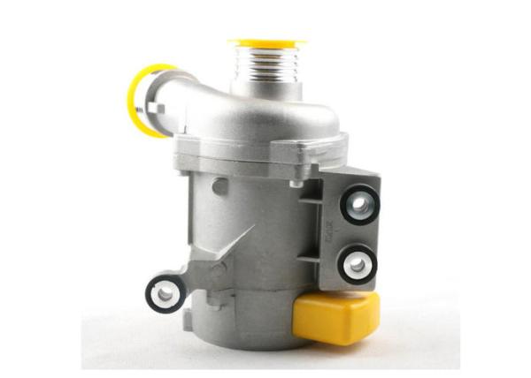OEM bonde 11537549476 da bomba de água do motor para BMW E87 E88 E82 X3 X5 Z4 530i