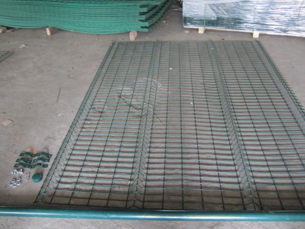 Curved 3D Mesh Fence China Manufacturer ,Made In China ,High Quality Curved Wire Fence