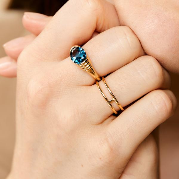 London Blue CZ Heirloom Ring in 925 Sterling Silver for Women's Wedding Dinner Party