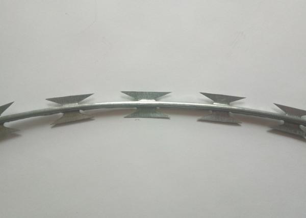 10m Razor Blade Fencing Wire  / Concertina Razor Wire Roll BTO-11 BTO-22