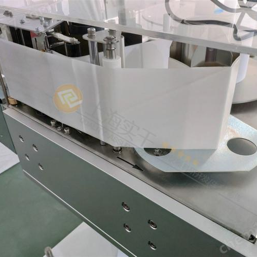 1.5kW Automatic Labeling Machine PLC Control 60 Bags / Minute Packaging