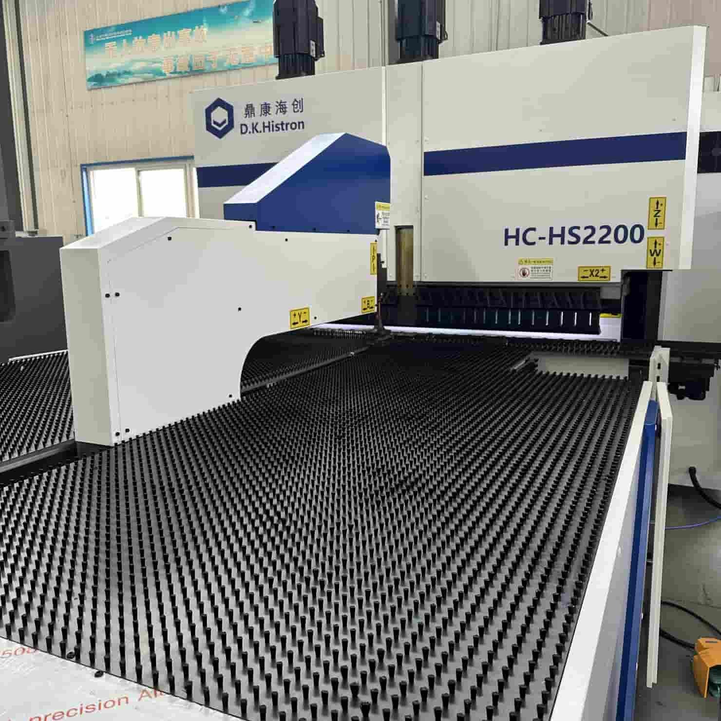 13 Axis Control CNC Panel Bender with 170mm Bending Height and 0.1mm Precision for Automated Metal Forming