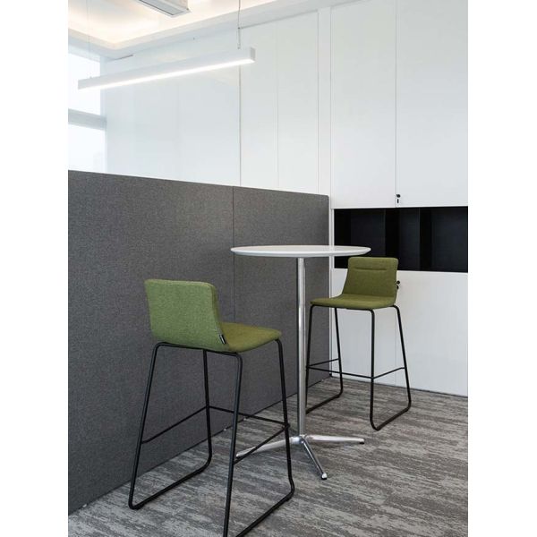 Metal Frame Bar Stool And Table Indoor Upholstered Counter Chair Lounge Bar Restaurant