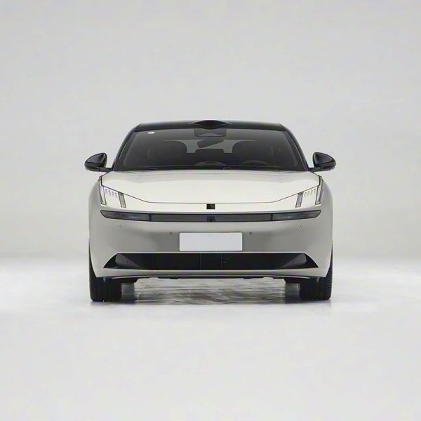 2024 Lynk&Co Z10 Four-wheel Drive Electric Sedan -702km Range 800V Fast Charging 90-110kWh Battery 580kW Motor