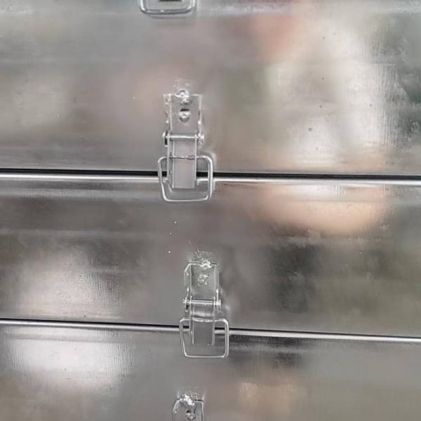 Cables eléctricos galvanizados, cables perforados metálicos, bandeja de cable, durabilidad prolongada