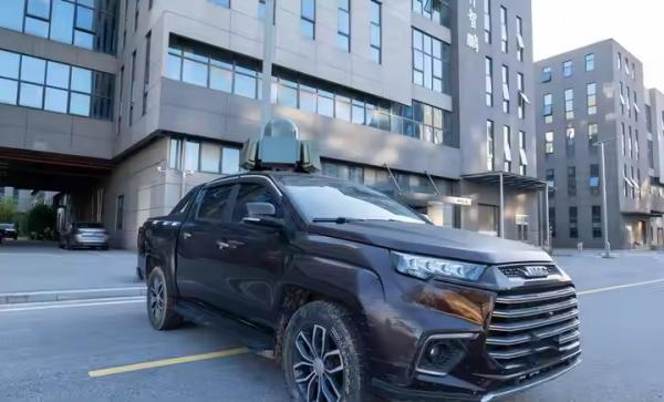 ドローン車両の安全保護のための方向ドローンジャマー