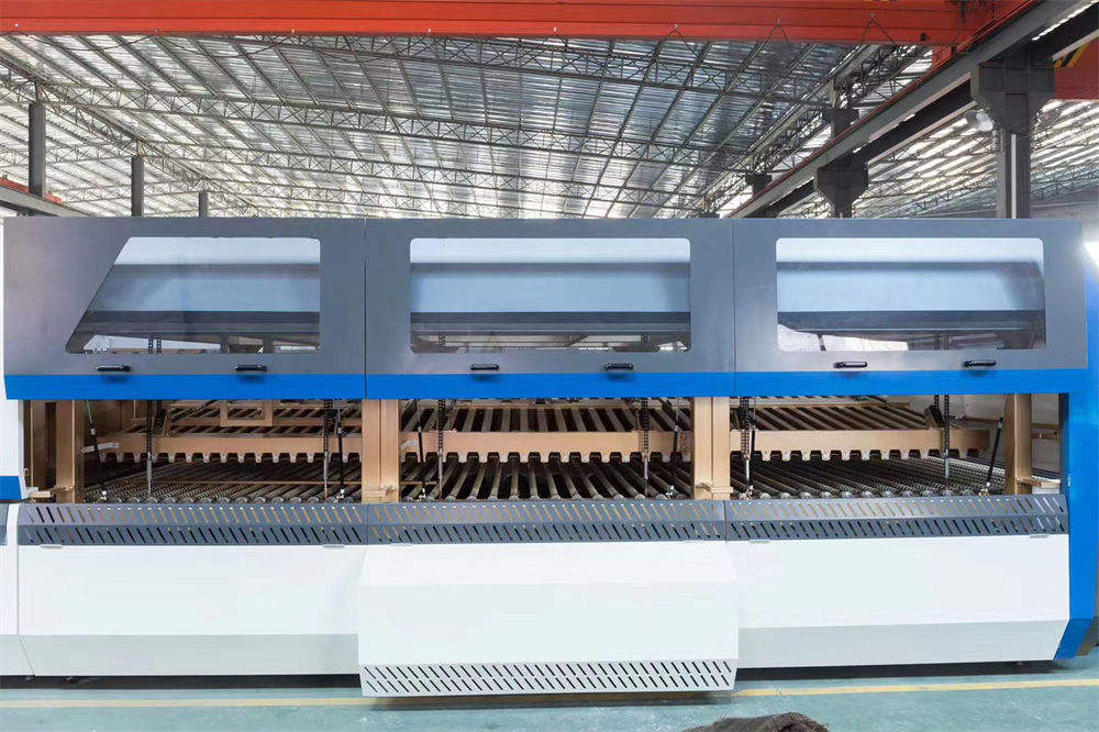 Big Size Fully Automatic PLC Control Tempered Glass Furnace Energy Saving