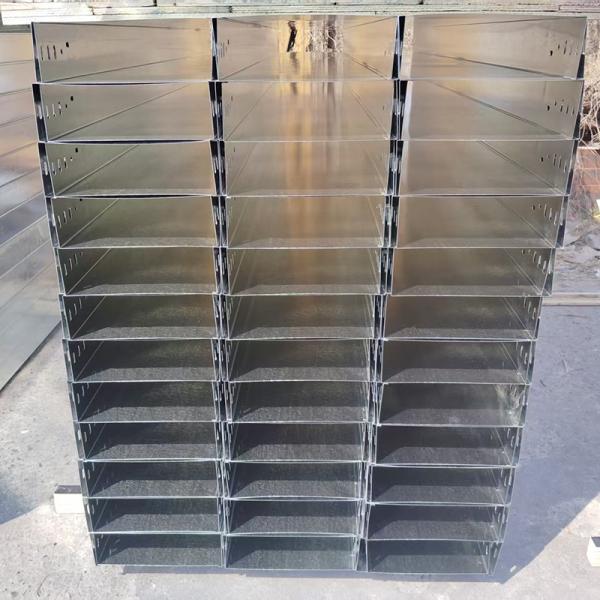 Multi Purpose Molded Trough Cable Tray Bridge Bottom Box Type Cable Tray