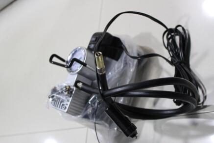 DC 12V Auto Car Pump Portable Tire Inflator Mini Air Compressor Tire Tyre Inflator