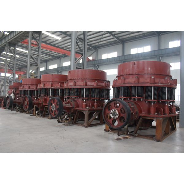Box Crusher Industrial Crusher with 5 Tons Per Hour Capacity Up To 200 Mm Feed Size and High-strength Steel Construction