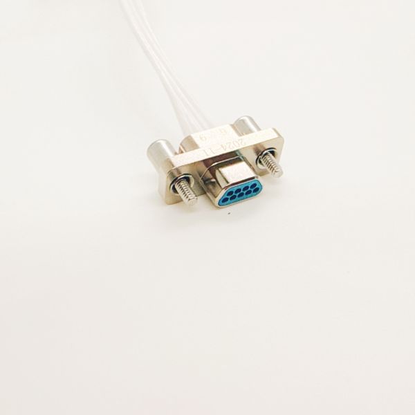 J30J 9 Pin Male Electrical Crimp Connector with 1.27mm Pitch and Metal Body