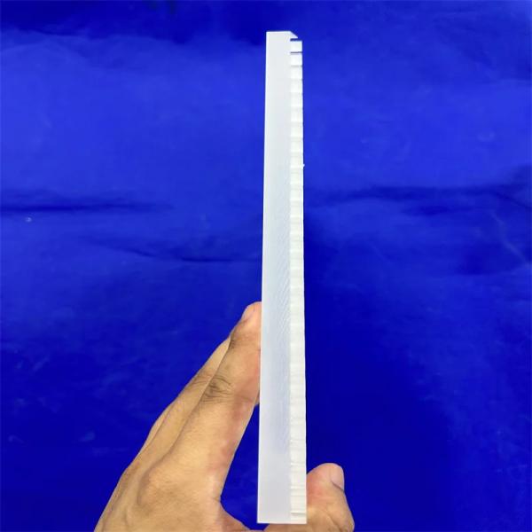 Professional Opaque Shaped Quartz Sheet Custom High Temperature Resistant