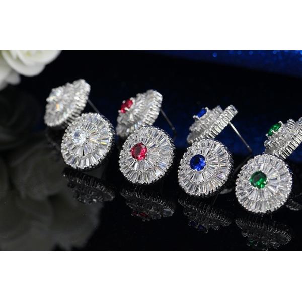 Fashion CZ Earring Studs Cartilage Earring for Women Copper CZ Zircon Leaf Small Stud Earring Piercing Jewelry Gif