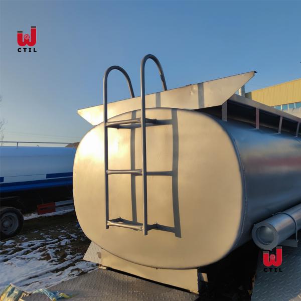 тележка танка 4000l 4x2 дозаправляя