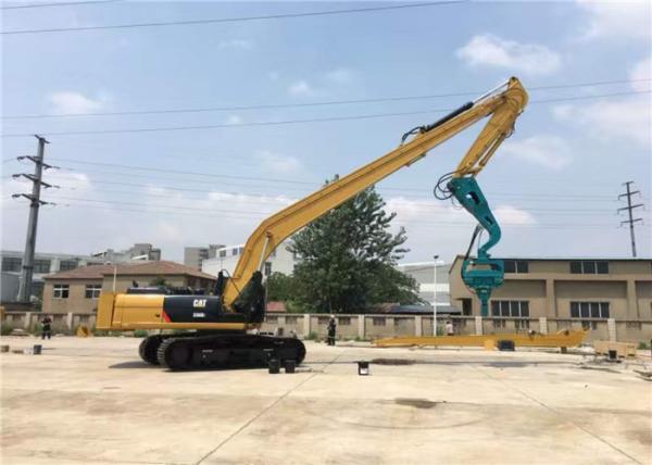 High Mobility Excavator Vibro Hammer Working In Sand And Poorer Effect 2800 Rpm