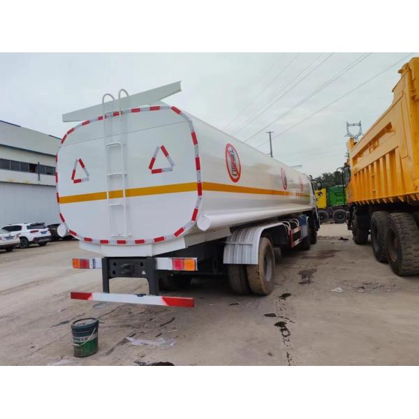 HOWO 8*4 Fuel Oil Tank Truck with and 1 Year After-sales Service