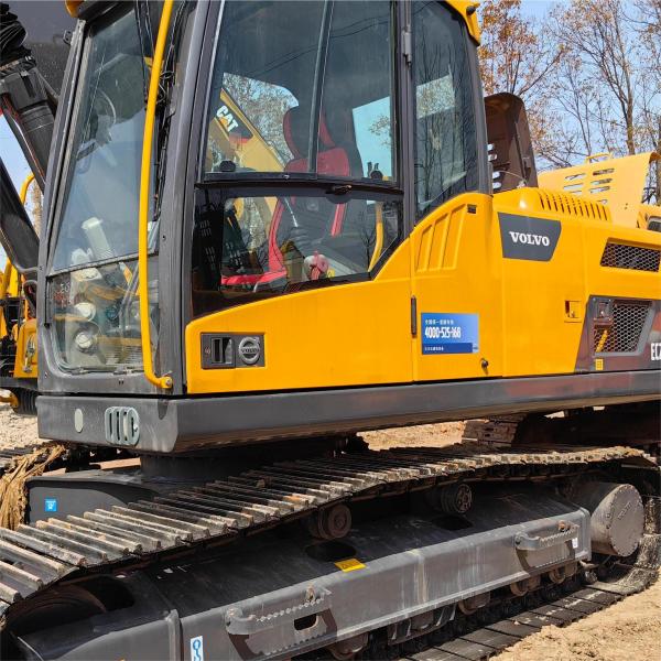 La pista de movimiento de tierra EC220D Excavadoras usadas Volvo 22t Excavadora de tamaño mediano