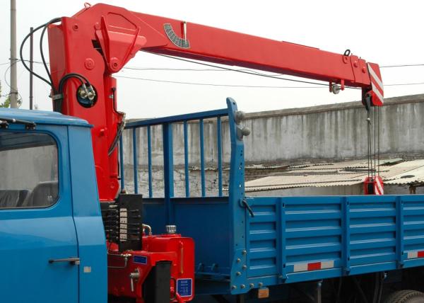 Durable Hydraulic Truck Loader Crane , Boom Truck Crane 3.2 Ton