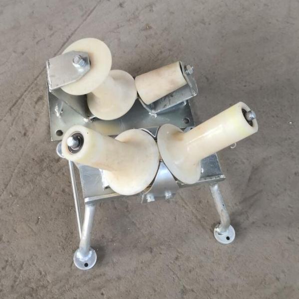 Un câble de manière étendant la rotation de ficelage en nylon de bloc de rouleau