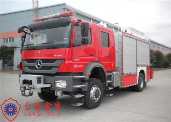 Seis caminhões do Pumper do fogo da emergência dos assentos, carro de bombeiros industrial do motor da injeção direta