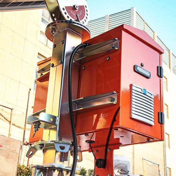 Zero Emissions Portable Solar Light Towers Industrial  Area Lighting Small Solar Light Tower