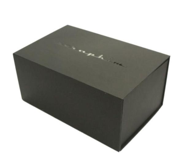 CDR 0.3kg Foldable Cardboard Gift Boxes Magnetic Closure Decorative Thick 1mm