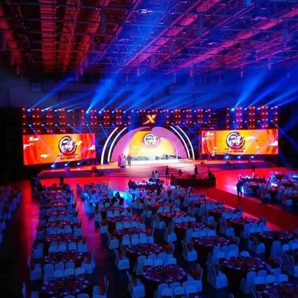 P1.56 P1.95 P2.5 P2.6 P2.9 P3.91 Full Color Indoor LED Display Rental for Conferences and Churches